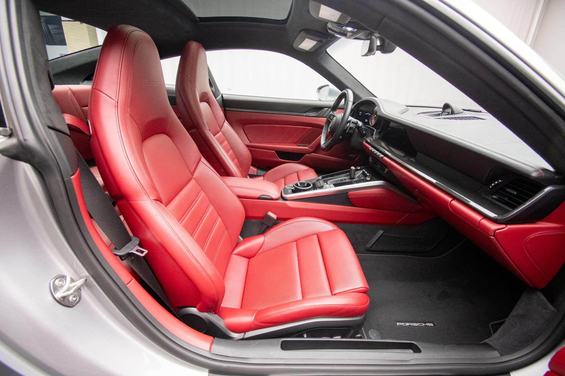 Used 2022 Porsche 911 Turbo AWD/4WD image 13