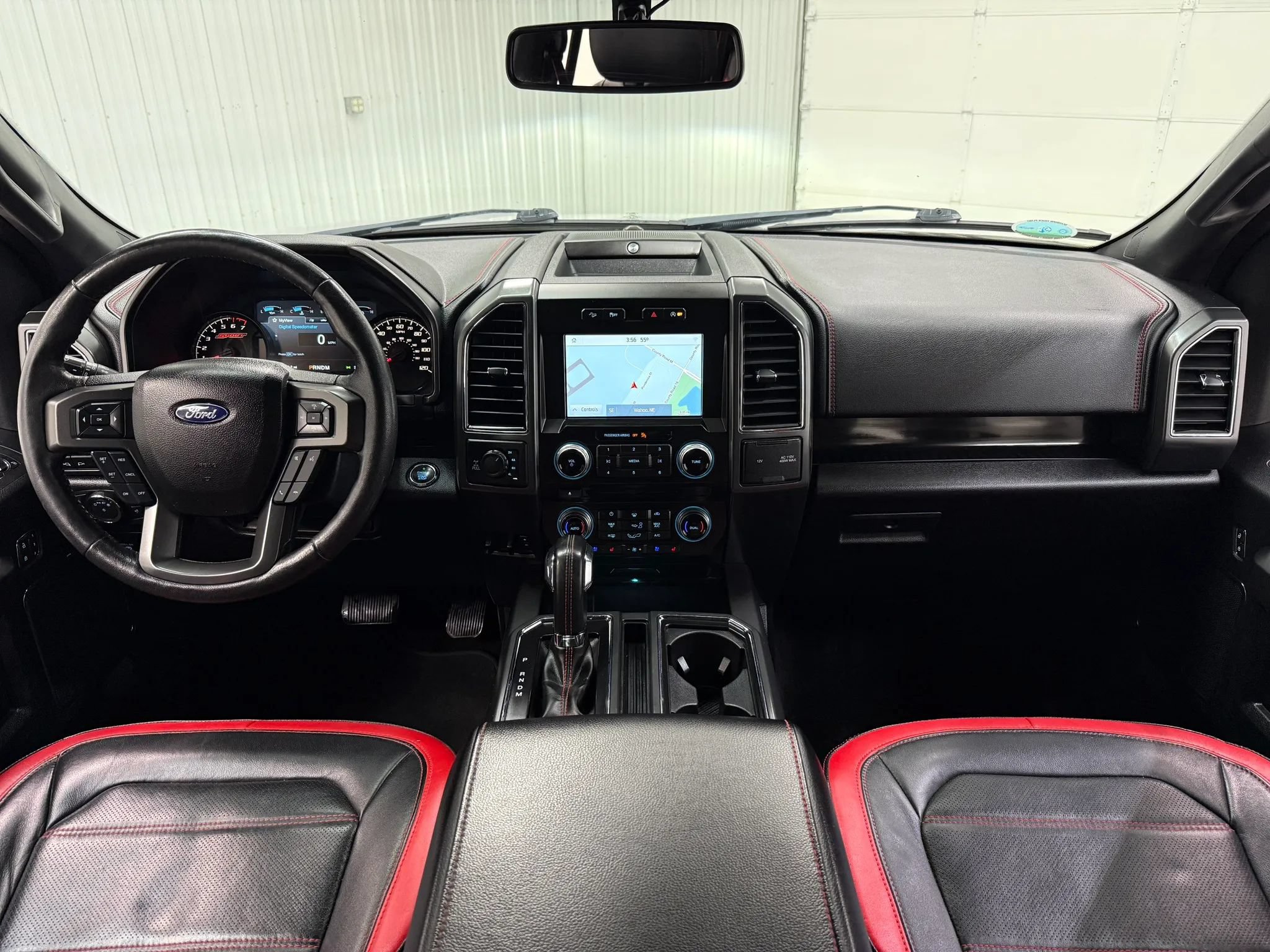 Used 2018 Ford F150 Lariat w/ Equipment Group 502A Luxury AWD/4WD image 12