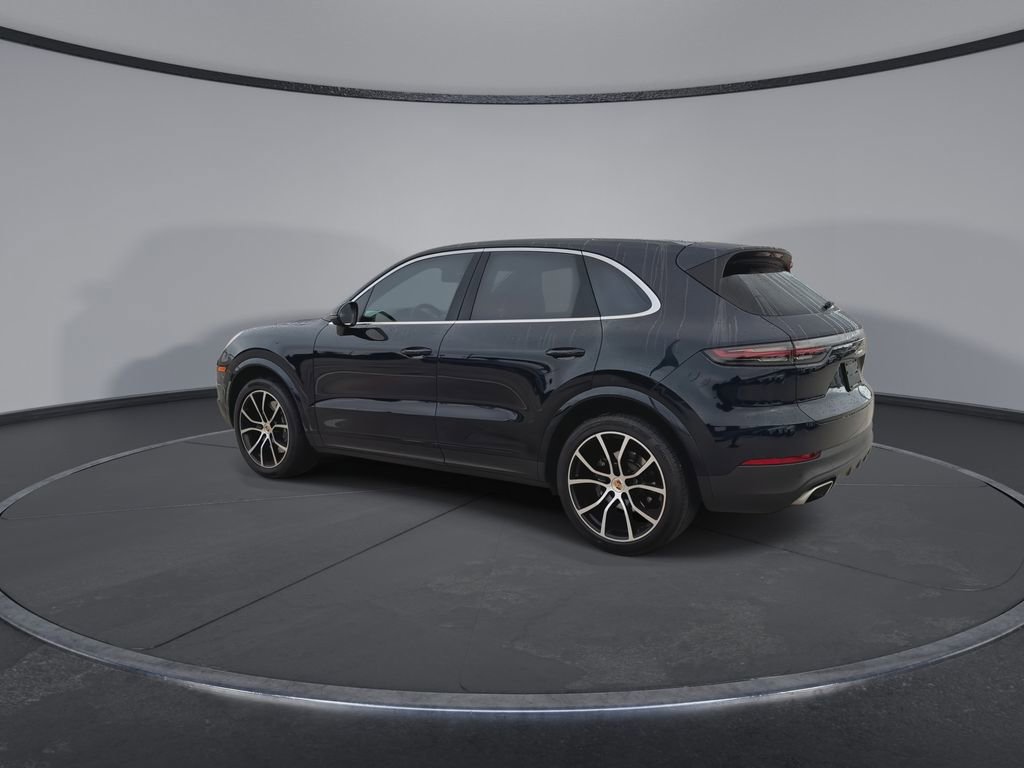 Used 2023 Porsche Cayenne image 6