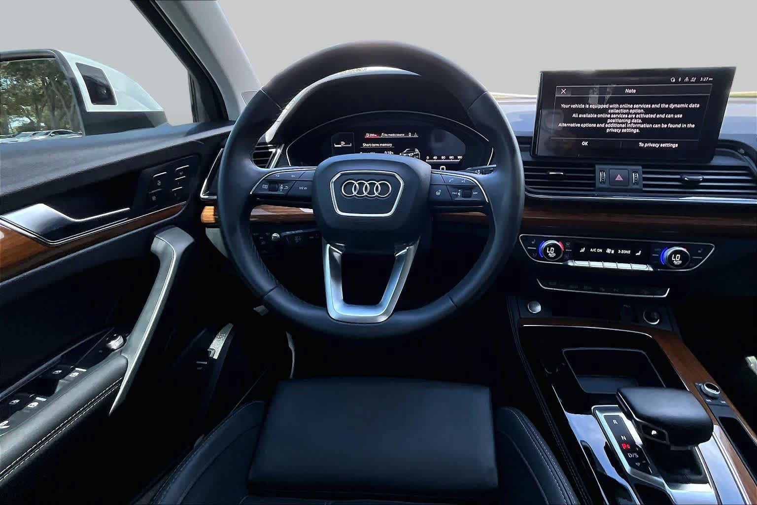 Used 2022 Audi Q5 2.0T Prestige w/ Prestige Package AWD/4WD image 6