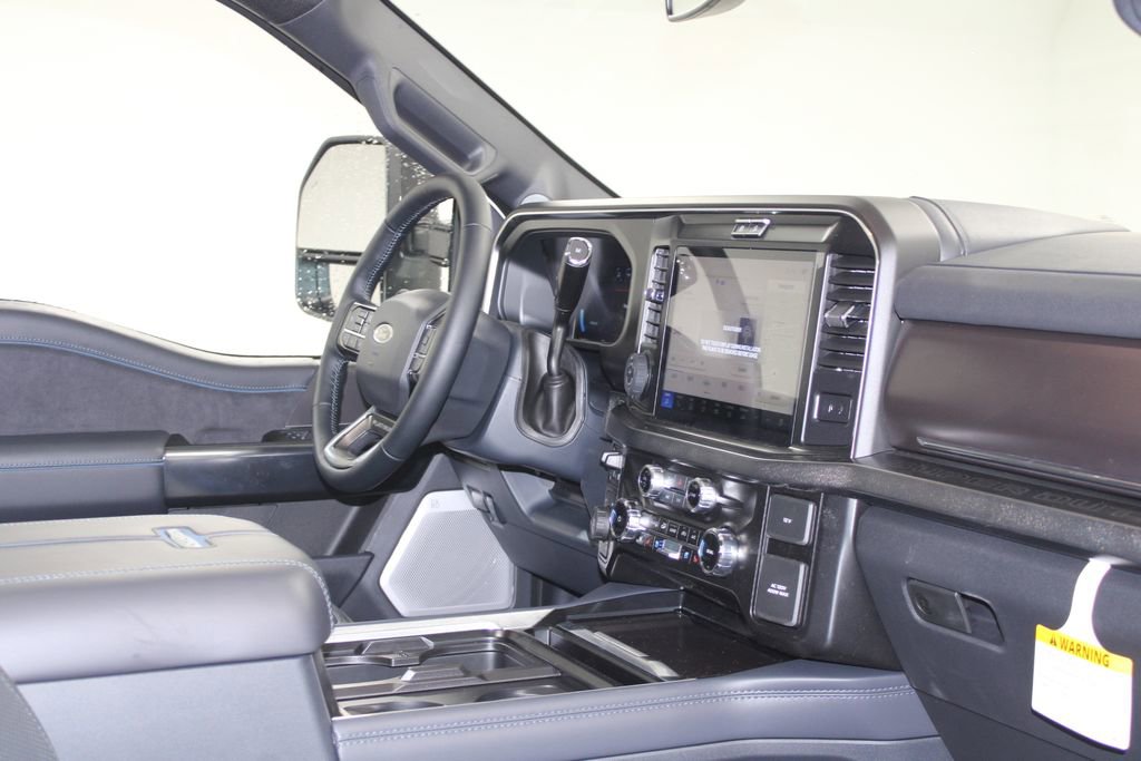 New 2026 Ford F250 Platinum image 34