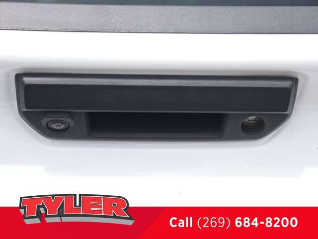 Used 2025 Chevrolet Silverado 1500 W/T w/ WT Value Package AWD/4WD image 17
