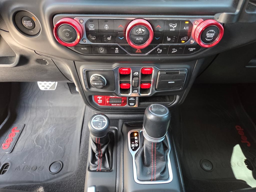 Used 2021 Jeep Wrangler Unlimited Rubicon AWD/4WD image 31