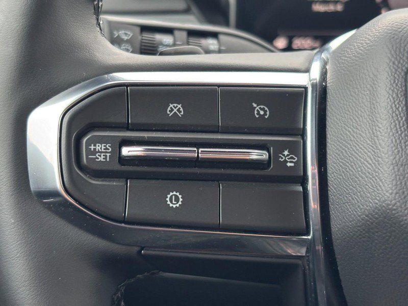 Certified 2025 GMC Acadia Elevation image 18