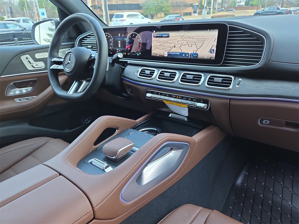 New 2026 Mercedes-Benz GLS 580 GLS 580 image 19