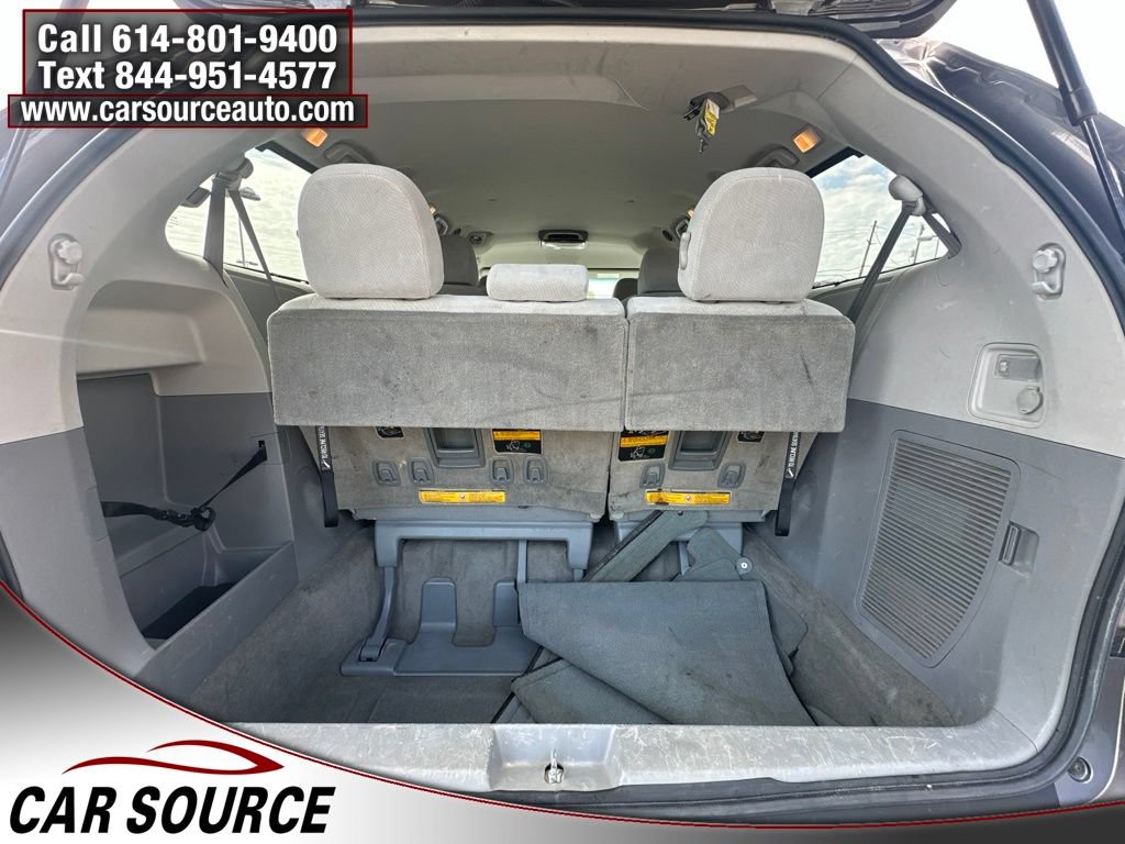 Used 2013 Toyota Sienna LE w/ Towing Pkg FWD image 27