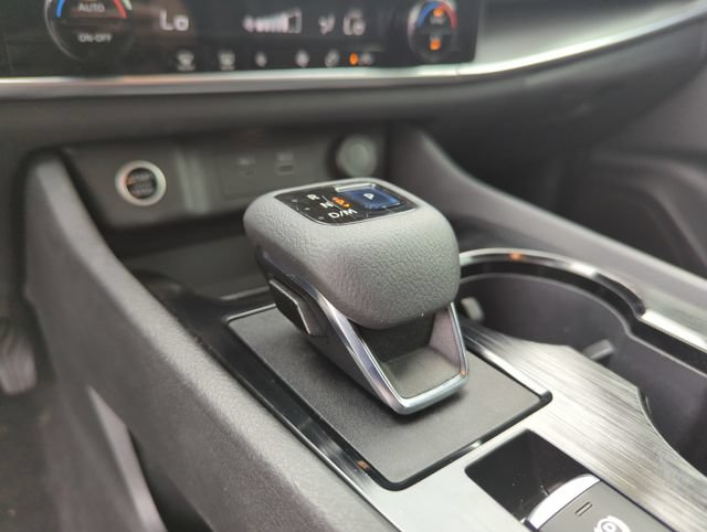 Certified 2021 Nissan Rogue SV FWD image 41