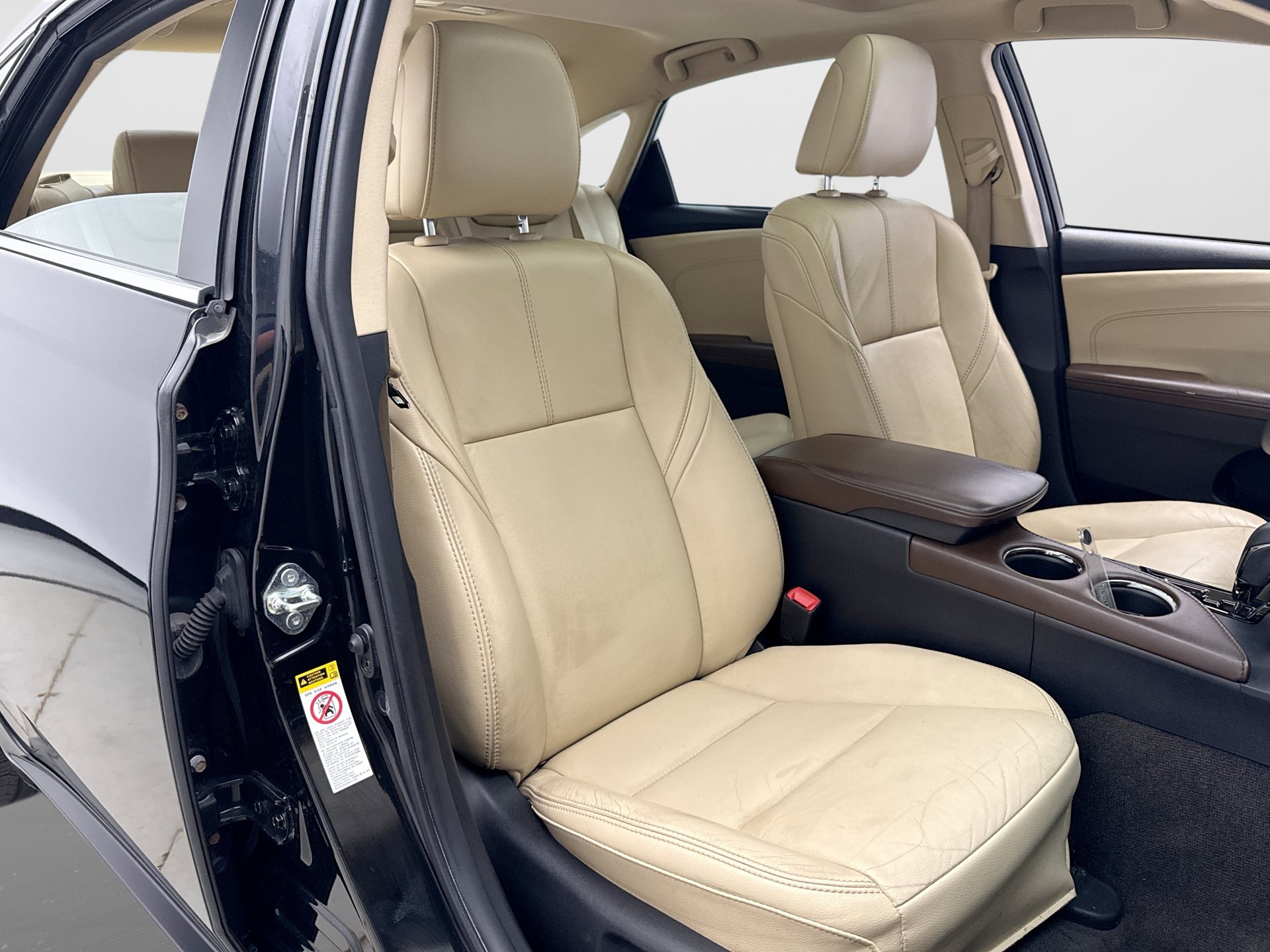 Used 2014 Toyota Avalon XLE Touring FWD image 17