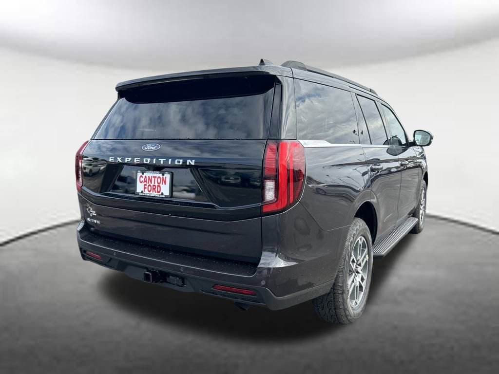 New 2025 Ford Expedition Active image 5