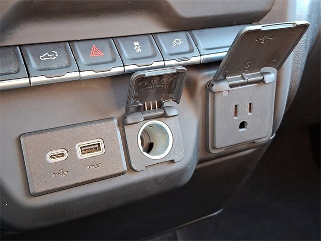 Certified 2023 Chevrolet Silverado 2500 Custom w/ Custom Value Package image 21