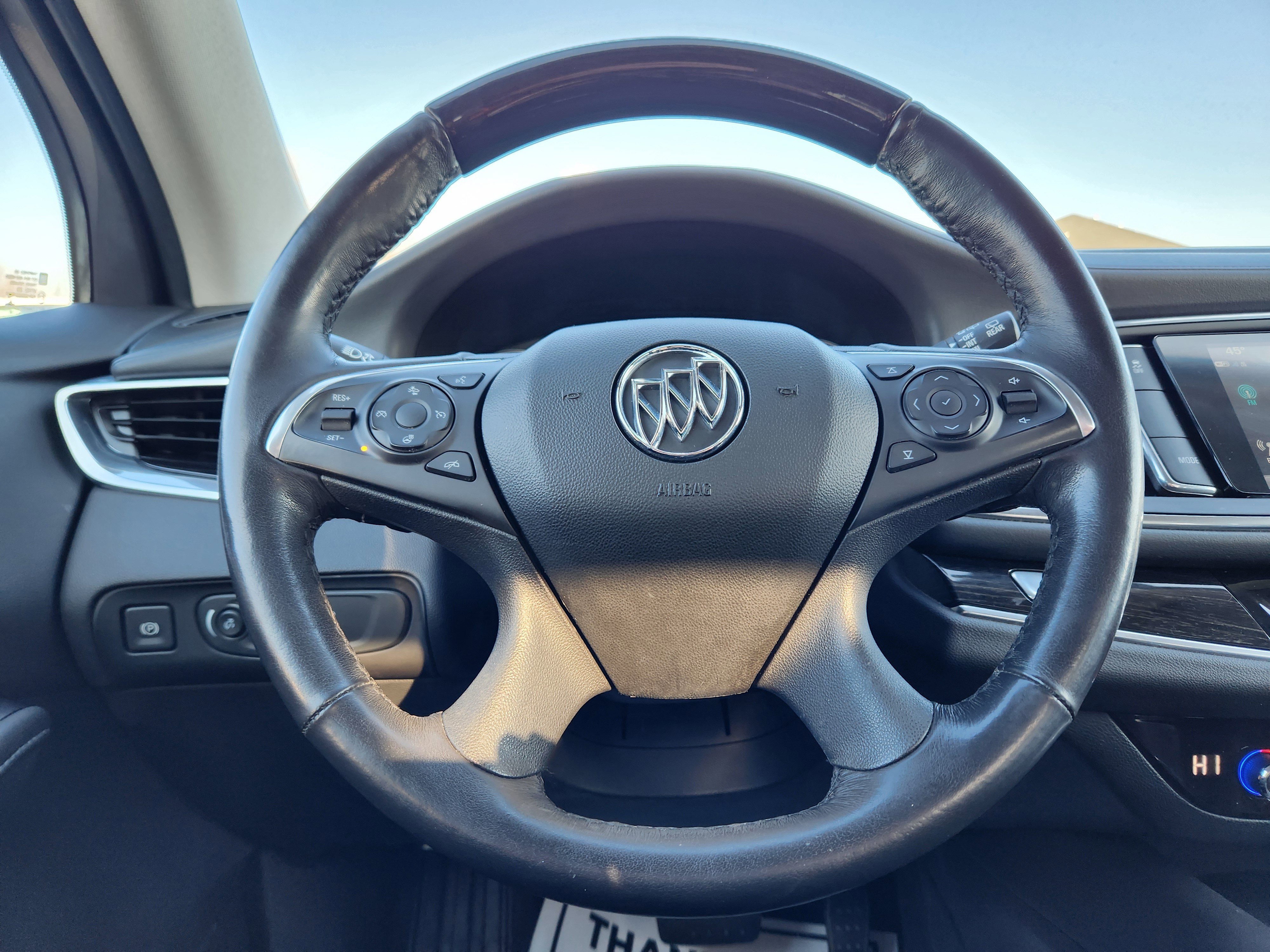 Used 2019 Buick Enclave Avenir w/ Avenir Technology Package FWD image 22