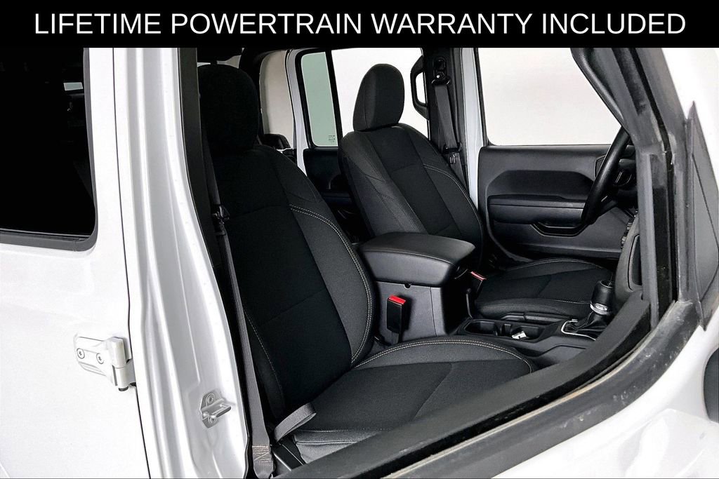 Used 2025 Jeep Gladiator Sport image 10