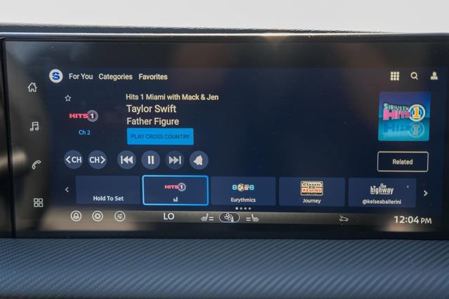 New 2026 Nissan Kicks SR w/ Cold Weather Package image 24