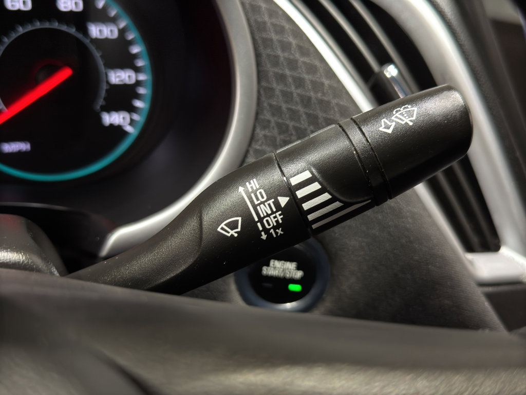 Used 2024 Chevrolet Malibu LT image 23