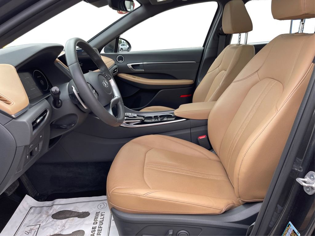 Used 2023 Hyundai Sonata Limited image 23