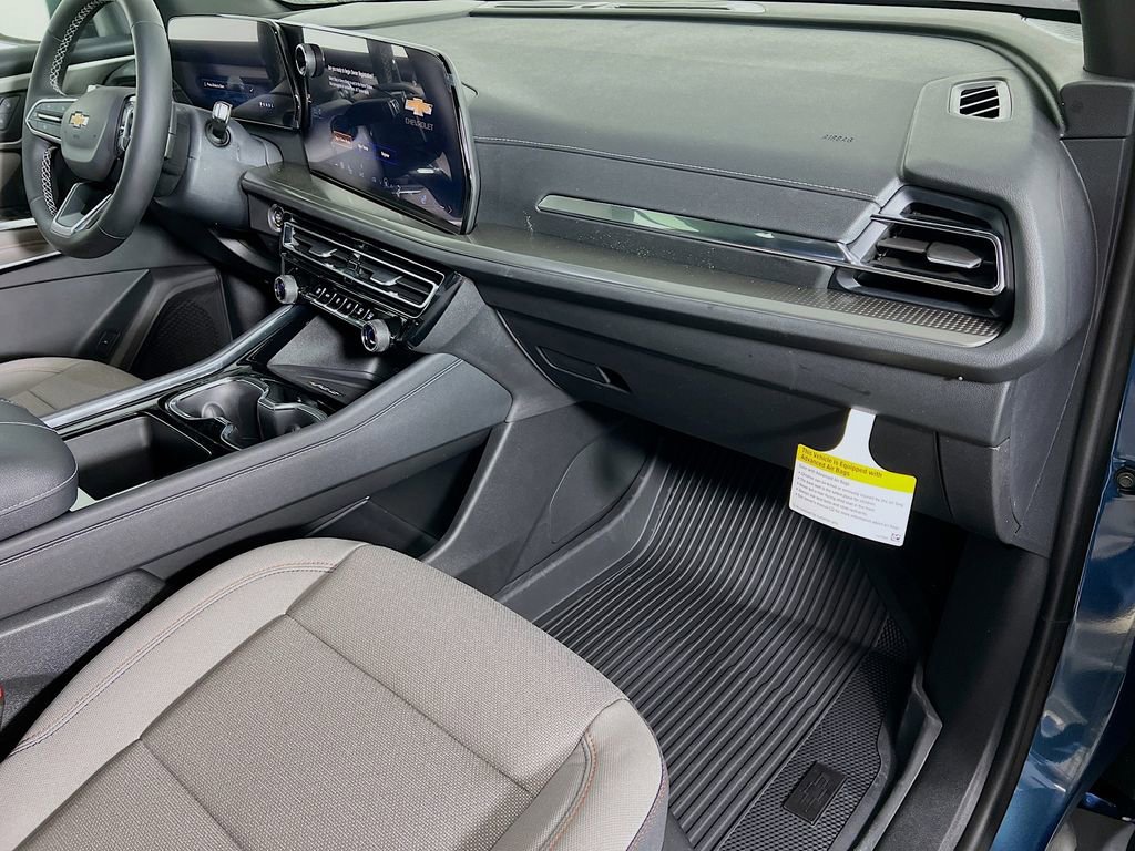 New 2026 Chevrolet Traverse LT w/ LPO, Floor Liner Package image 30