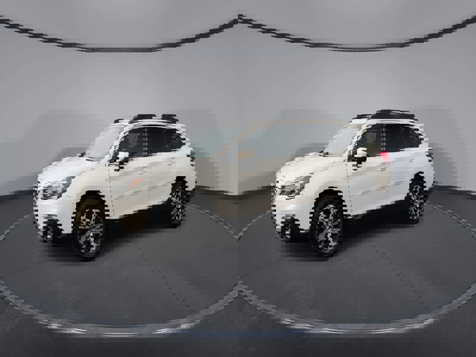 Used 2019 Subaru Outback 2.5i Limited image 4