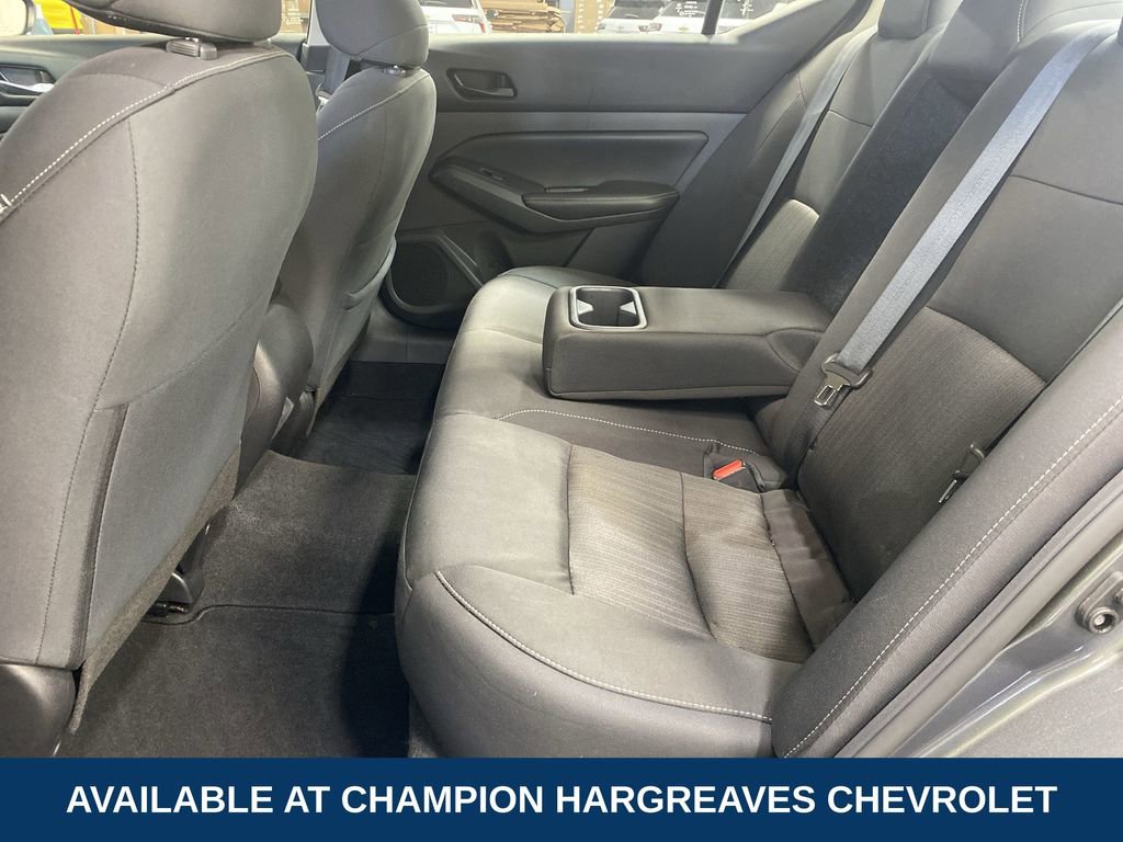 Used 2024 Nissan Altima 2.5 SV image 33