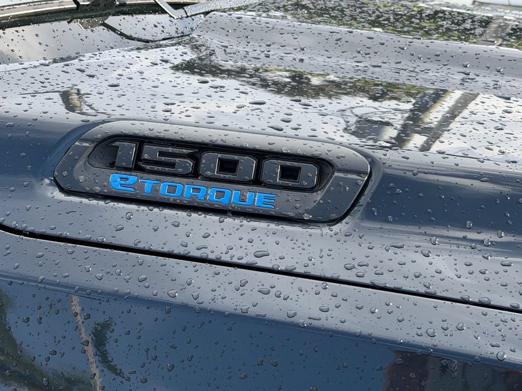 Used 2026 RAM 1500 Express RWD image 10