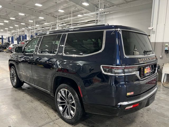 New 2025 Jeep Grand Wagoneer Series III w/ HD Trailer Tow Package AWD/4WD image 6