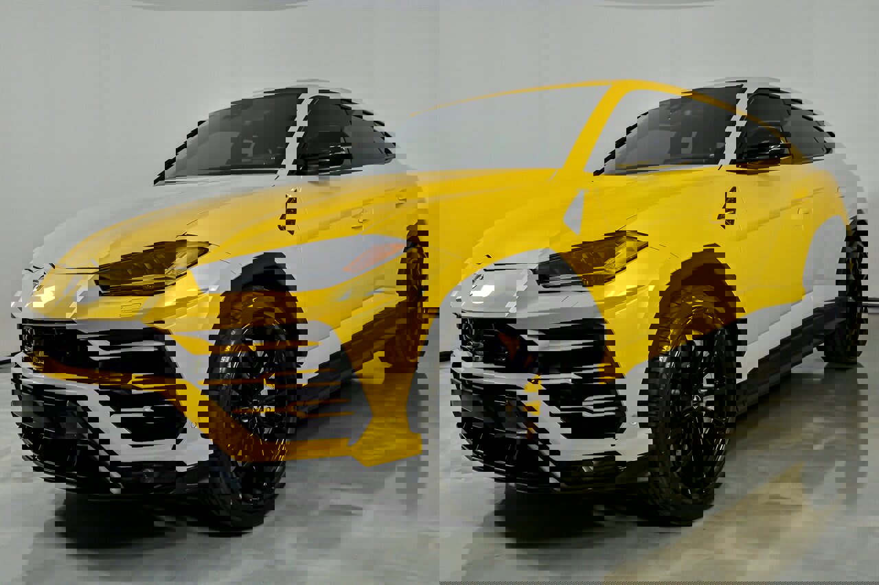 Used 2021 Lamborghini Urus image 6