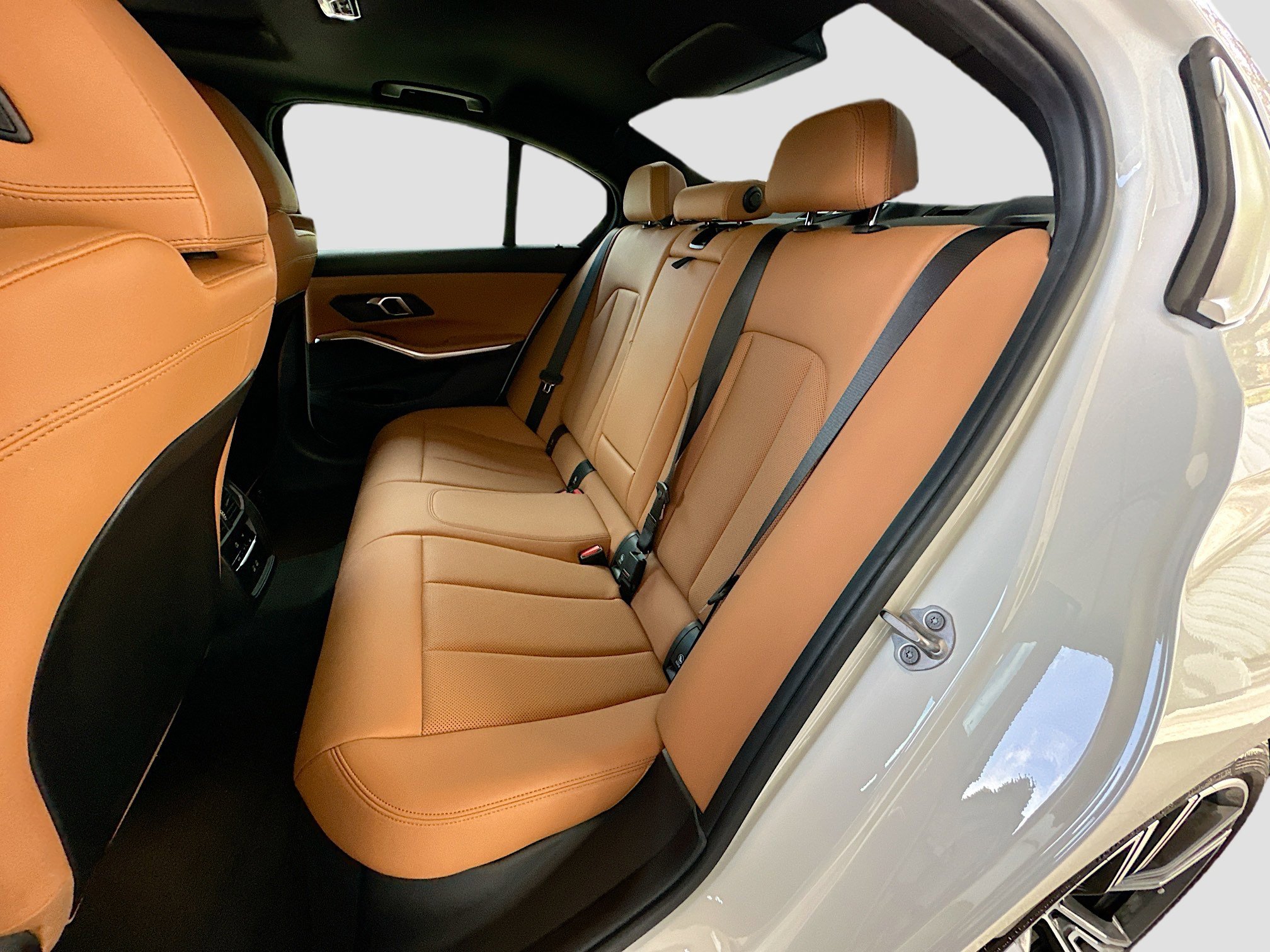 Certified 2024 BMW 330i Sedan w/ Convenience Package image 24