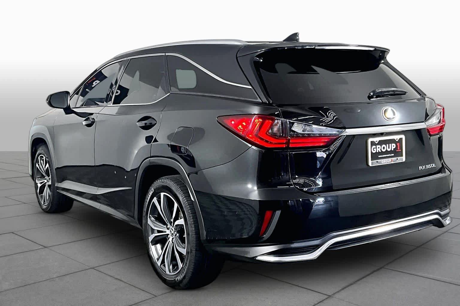 Used 2020 Lexus RX 350L FWD w/ Premium Package image 11