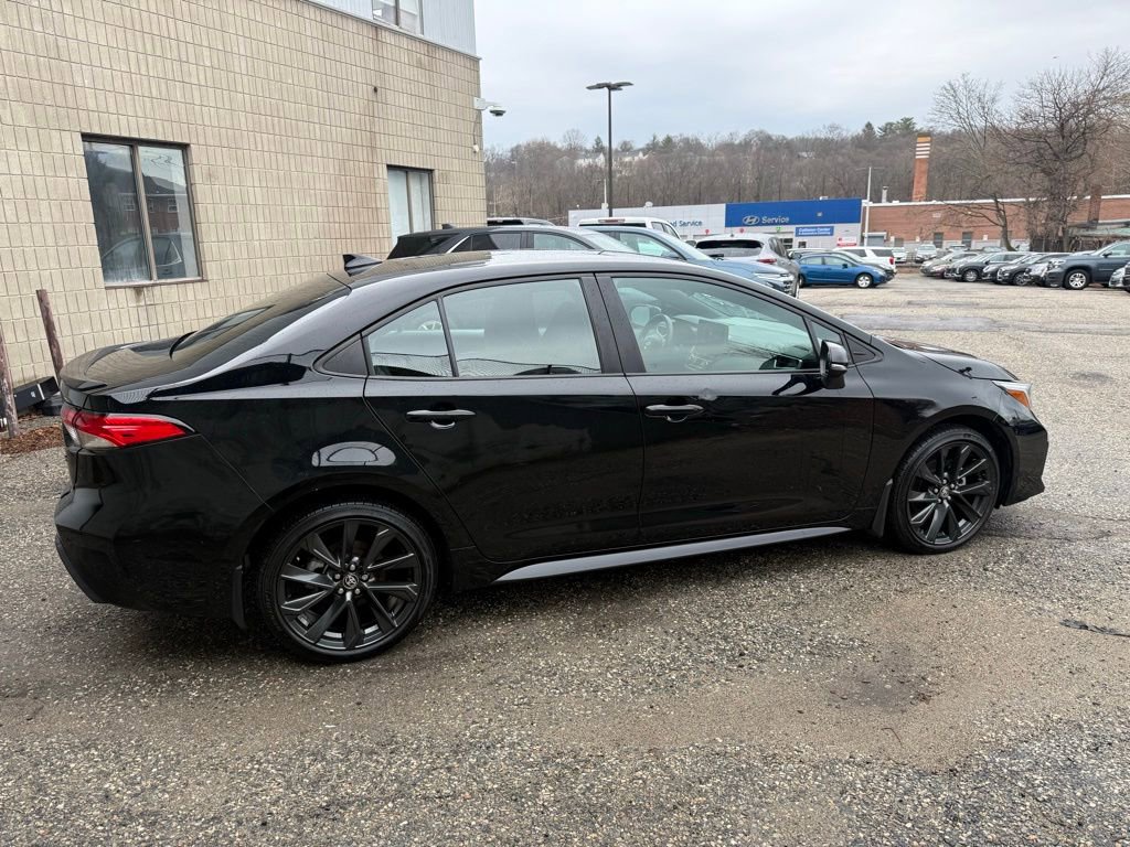 Used 2024 Toyota Corolla SE image 7