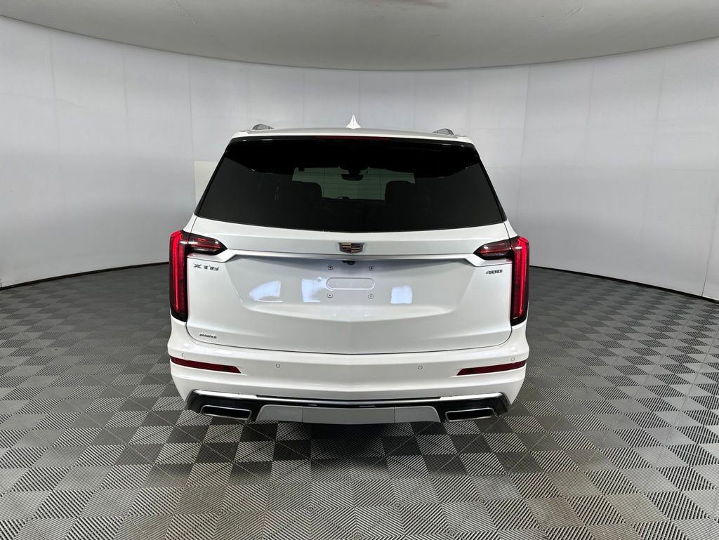 Used 2023 Cadillac XT6 Premium Luxury w/ Technology Package AWD/4WD image 41