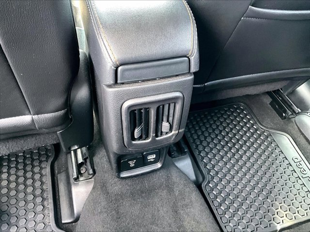 Used 2019 Jeep Compass Latitude w/ Popular Equipment Group AWD/4WD image 24