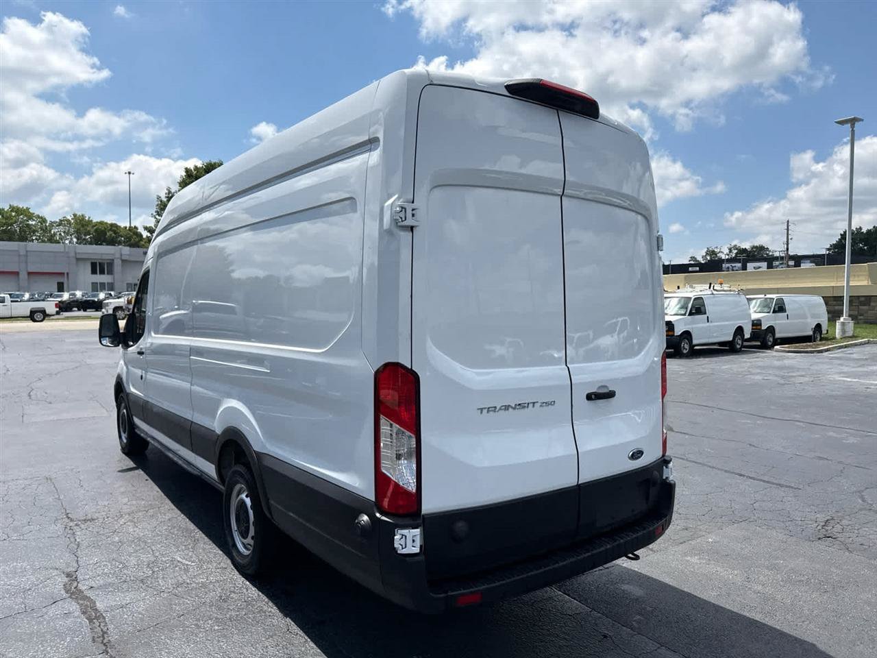 Used 2025 Ford Transit 250 148 High Roof Extended w/ Load Area Protection Package RWD image 6