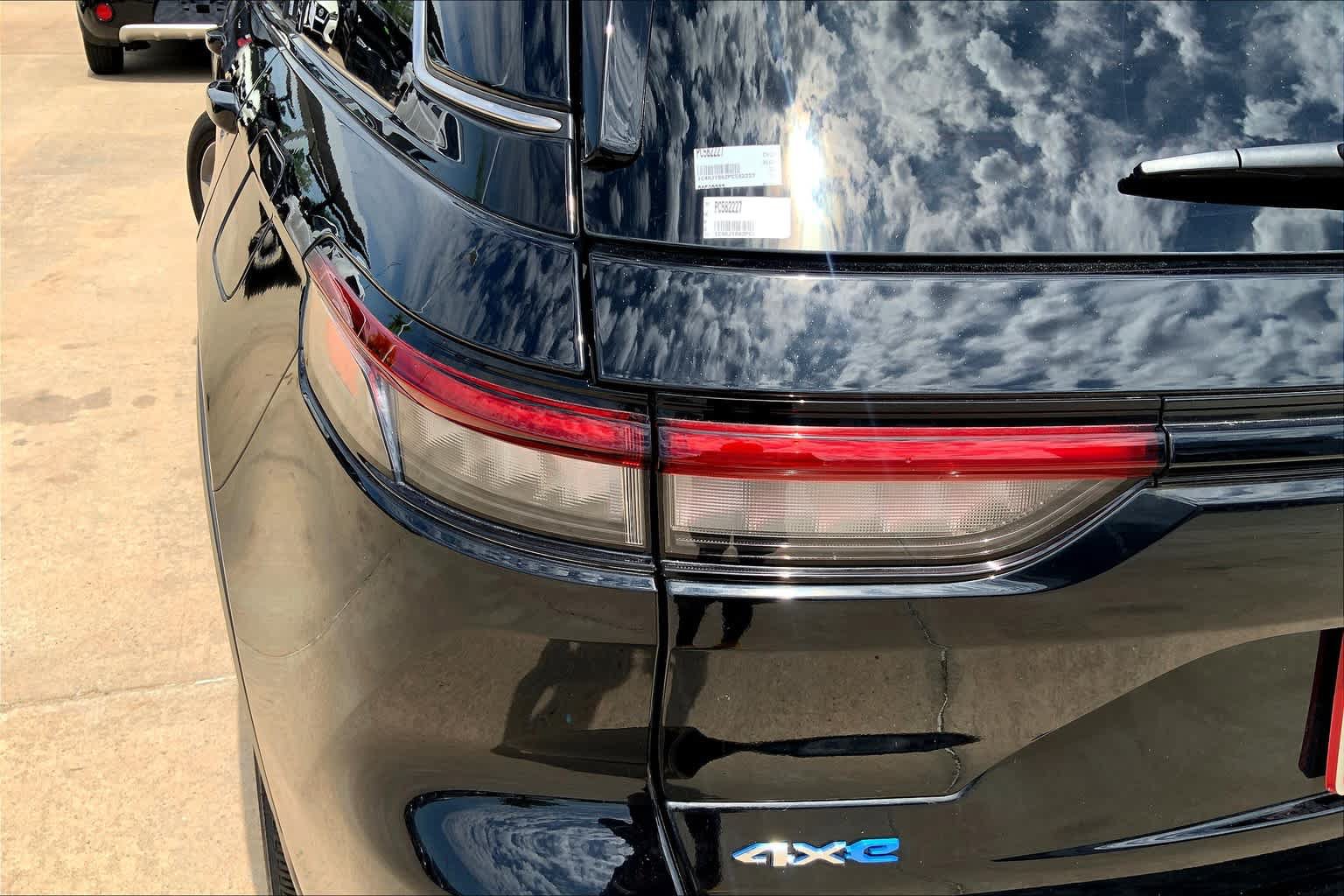 New 2023 Jeep Grand Cherokee 4WD 4xe image 14