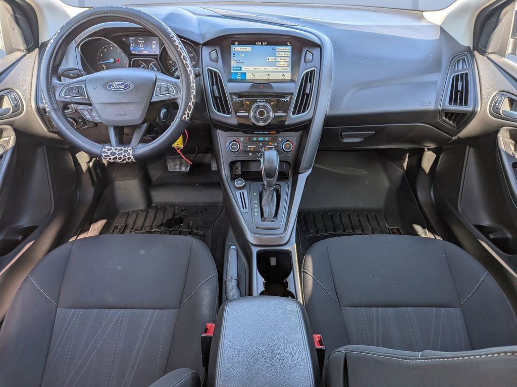 Used 2017 Ford Focus SEL image 16