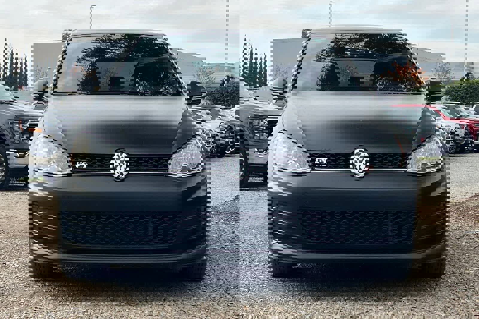 Used 2017 Volkswagen GTI S image 11