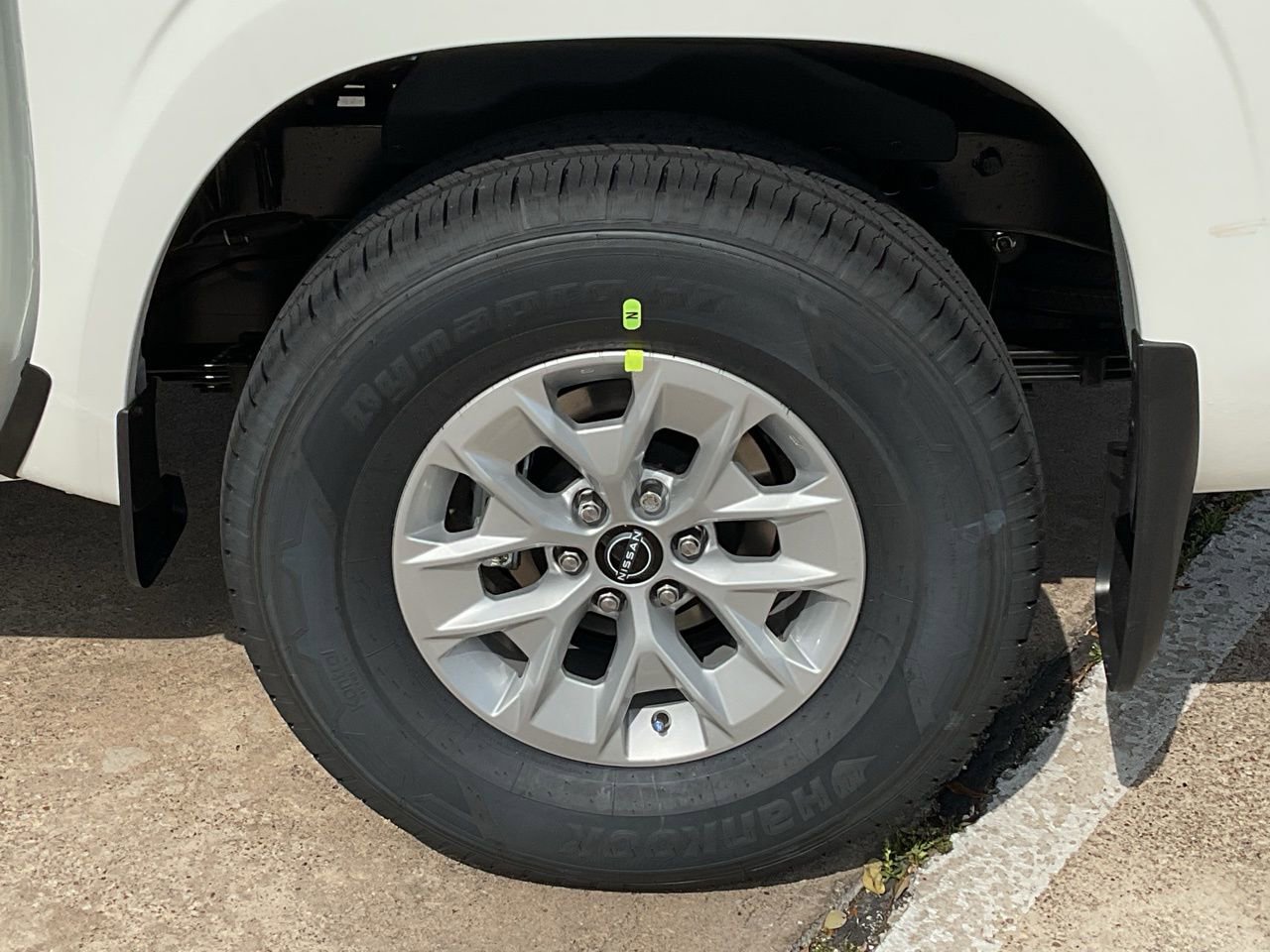 New 2026 Nissan Frontier S image 10