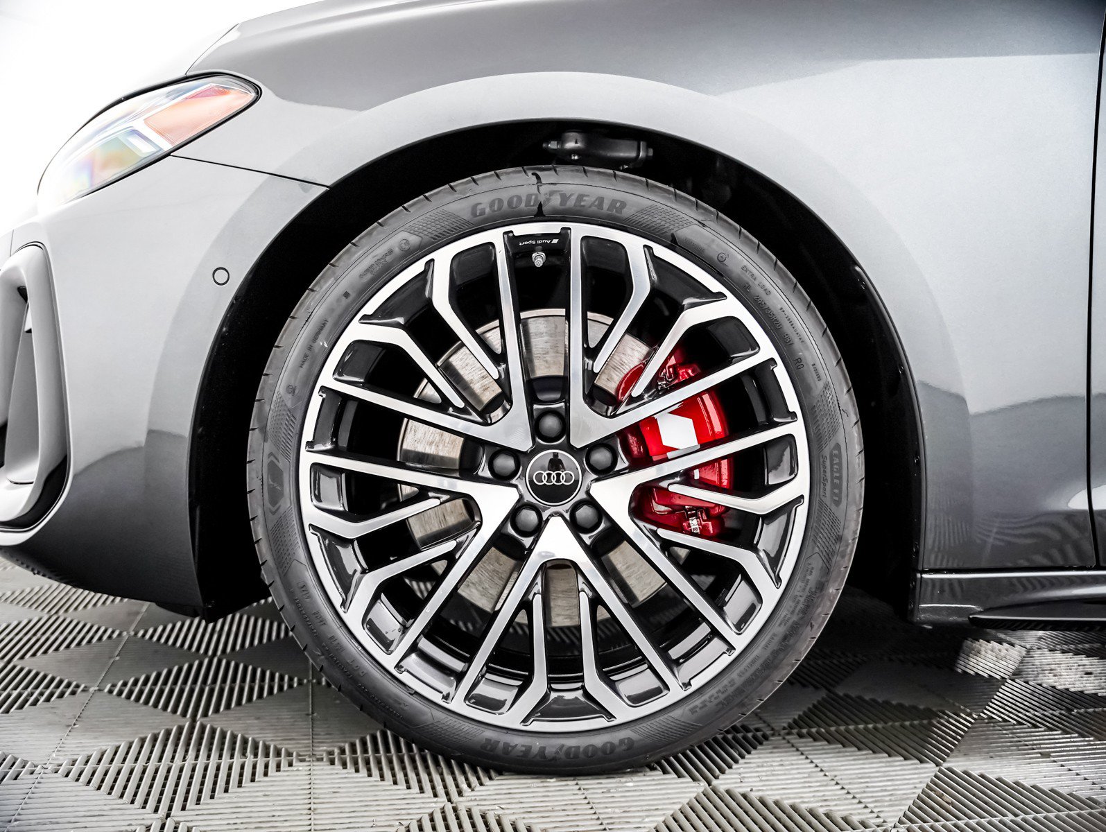 New 2026 Audi S5 Premium Plus AWD/4WD image 4