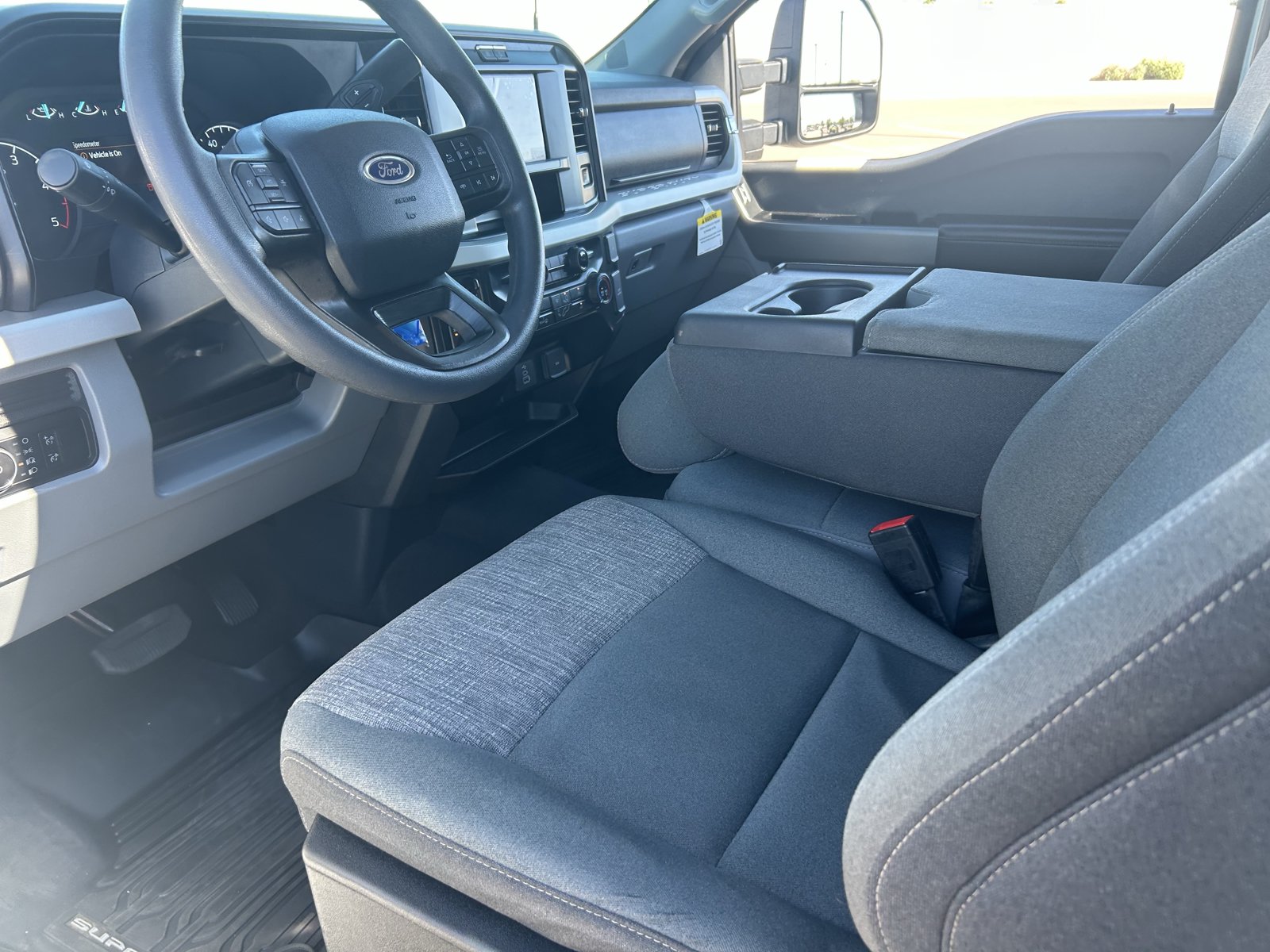 Used 2025 Ford F350 XLT w/ Tremor Off-Road Package AWD/4WD image 25