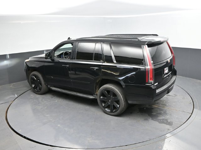 Used 2017 Cadillac Escalade Luxury AWD/4WD image 44