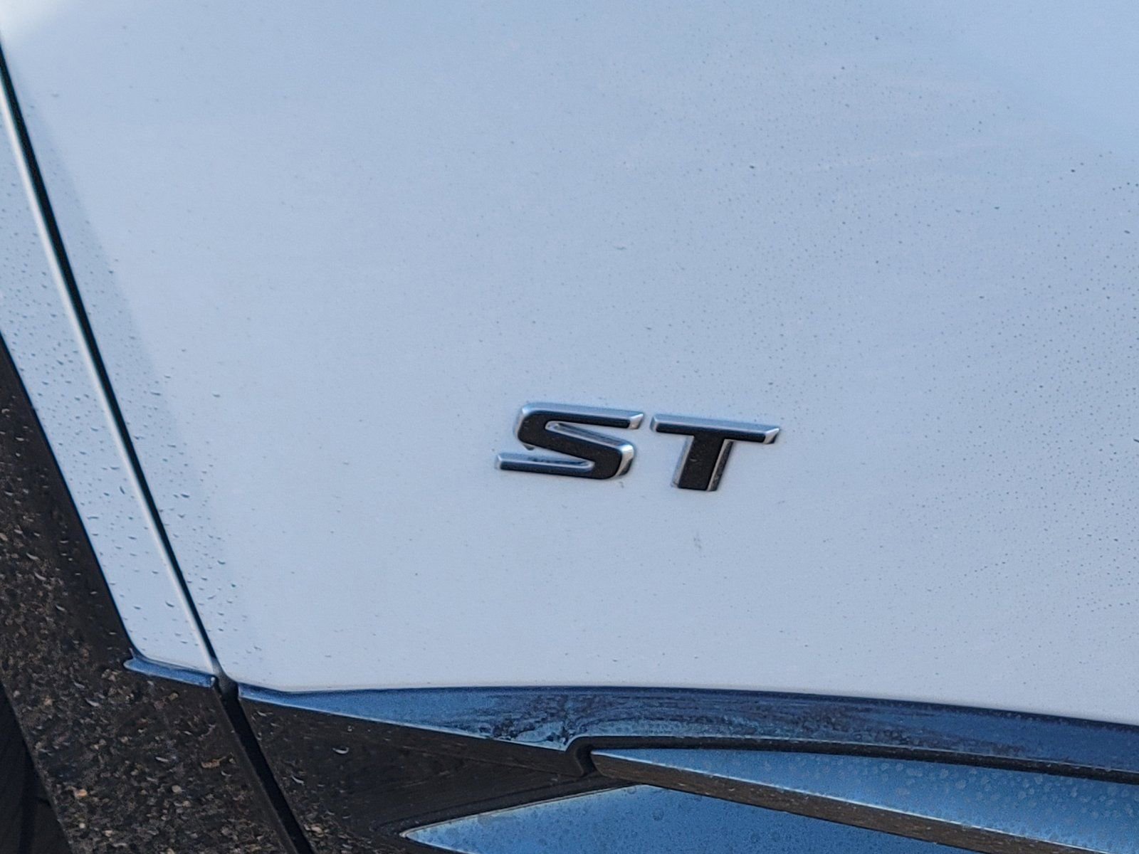 New 2026 Buick Envision Sport Touring AWD/4WD image 13