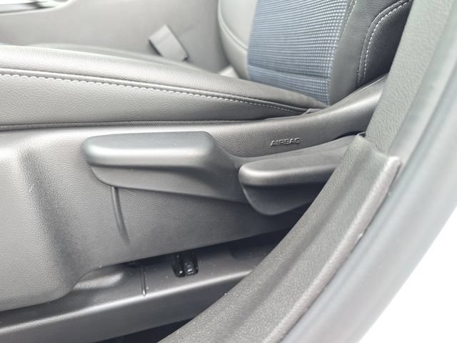 Used 2025 Buick Envista Preferred FWD image 18
