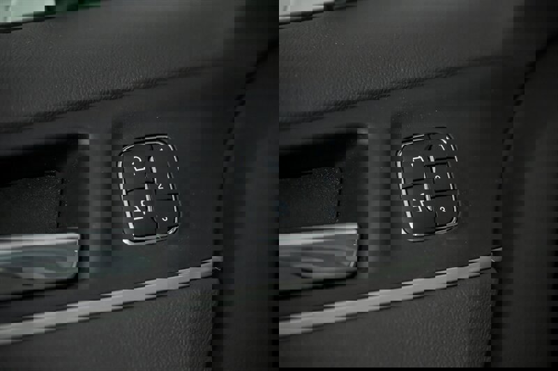 Used 2019 Lincoln MKC Reserve w/ MKC Climate Package image 16