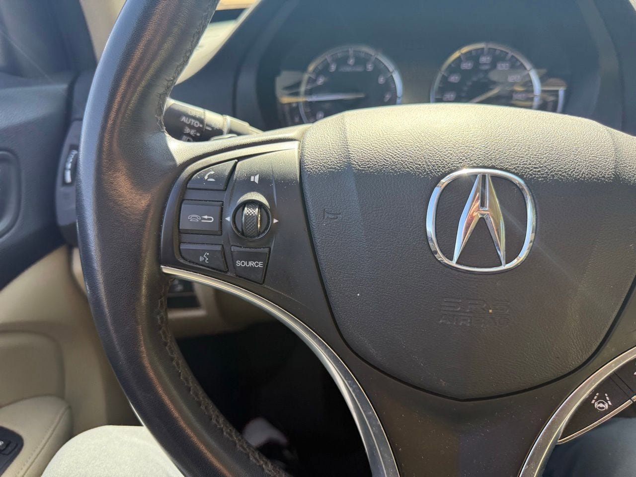Used 2018 Acura MDX FWD image 18