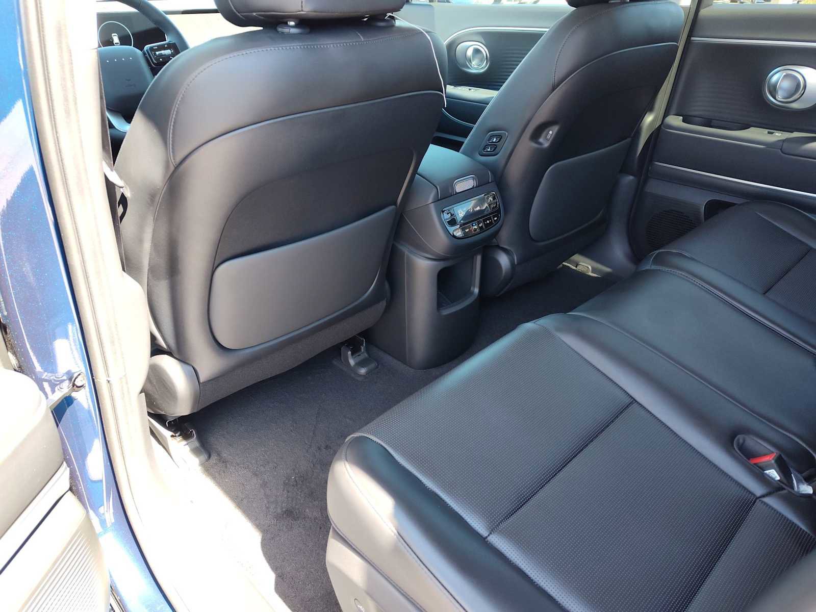 New 2026 Hyundai Ioniq 9 SEL image 15