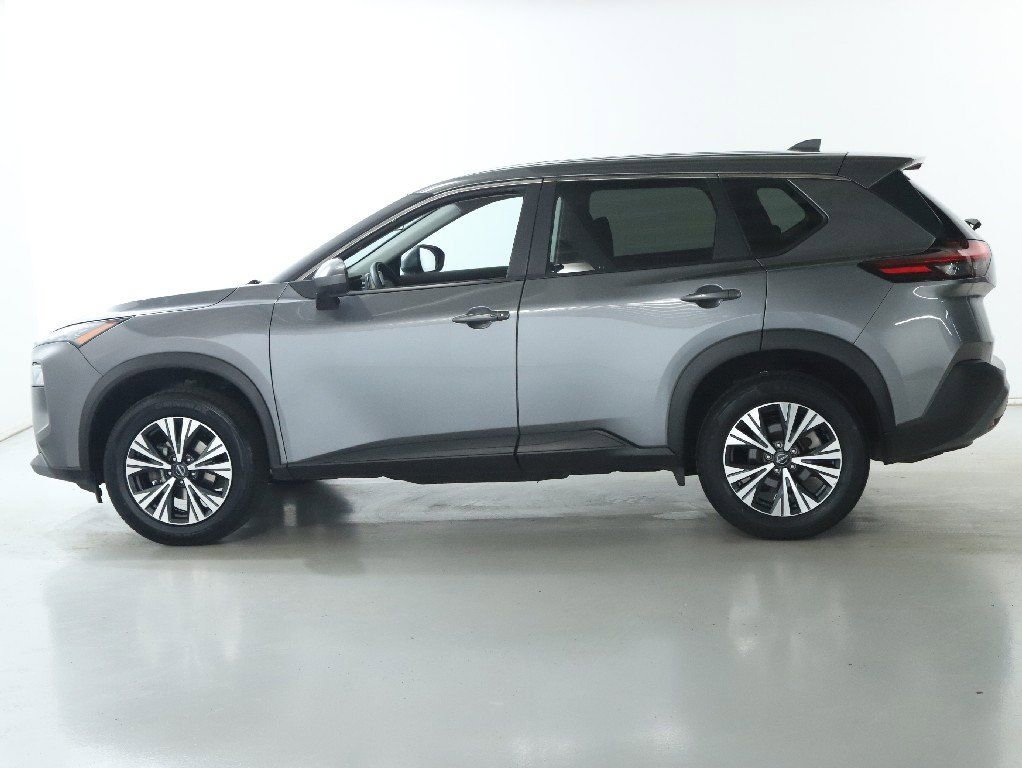 Used 2023 Nissan Rogue SV image 36