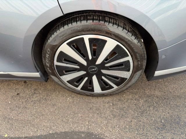 Used 2024 Lucid Air Touring AWD/4WD image 40