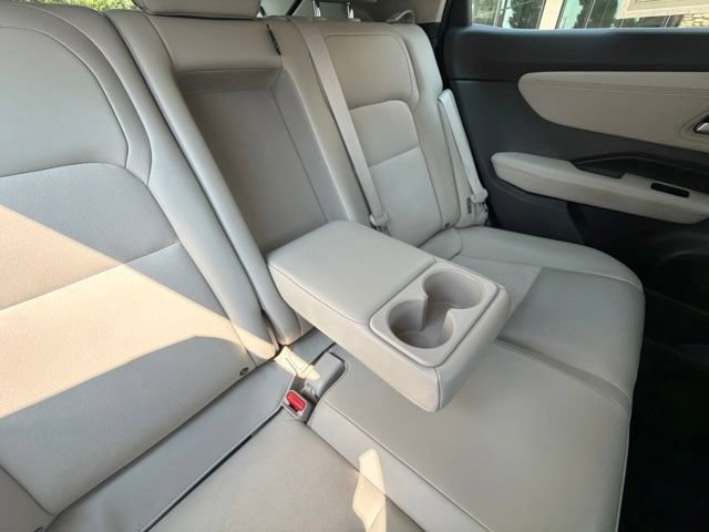 Used 2023 Nissan Ariya FWD image 34