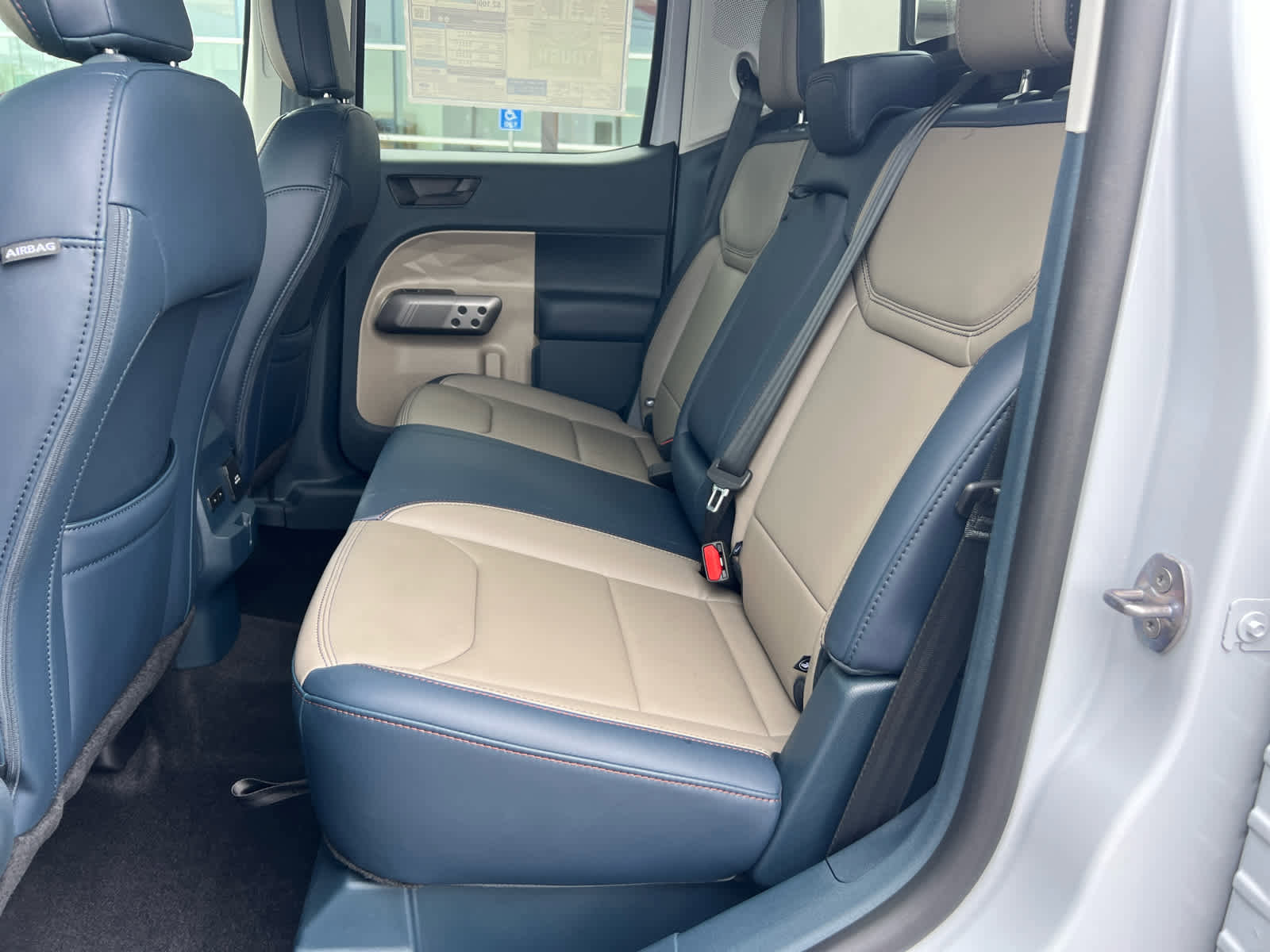 New 2025 Ford Maverick Lariat w/ 4K Tow Package image 26