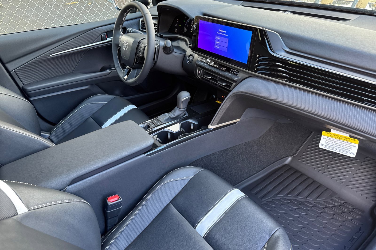 New 2026 Toyota Camry Hybrid image 15