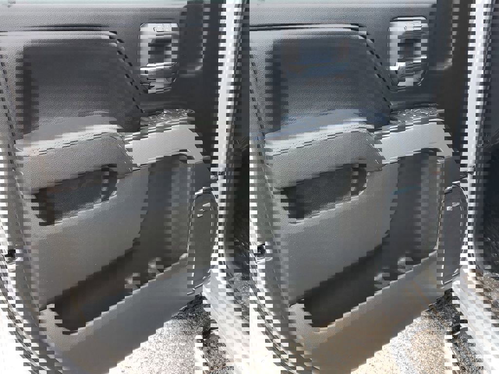 Used 2017 Chevrolet Silverado 1500 LTZ Z71 w/ LTZ Plus Package image 15