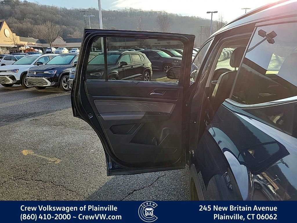 Certified 2022 Volkswagen Atlas SE image 47